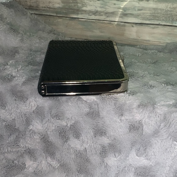 Pinkstix Black Clutch - Picture 4 of 12